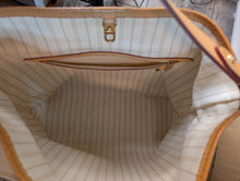 LOUIS VUITTON DELIGHTFUL PM