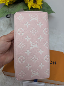 LOUIS VUITTON LIMITED EDITION SPRING IN THE CITY ZIPPY WALLET