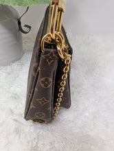 LOUIS VUITTON MULTI POCHETTE ACCESSORIES, LIKE NEW