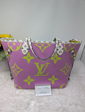 LOUIS VUITTON LIMITED EDITION GIANT COLLECTION PURPLE NEVERFULL MM