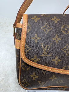 LOUIS VUITTON MONOGRAM SOLOGNE CROSSBODY