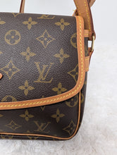 LOUIS VUITTON MONOGRAM SOLOGNE CROSSBODY
