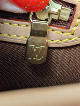 LOUIS VUITTON MONOGRAM SOLOGNE CROSSBODY