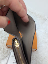 LOUIS VUITTON EMPREINTE CLEA WALLET, TURTLEDOVE