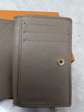 LOUIS VUITTON EMPREINTE CLEA WALLET, TURTLEDOVE