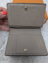 LOUIS VUITTON EMPREINTE CLEA WALLET, TURTLEDOVE
