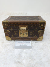 LOUIS VUITTON TRESOR COFFRET 20 TRUNK