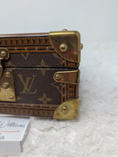 LOUIS VUITTON TRESOR COFFRET 20 TRUNK