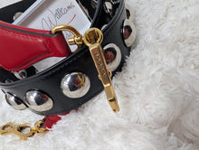 Gucci Maxi Stud Shoulder Strap in black leather with hibiscus red backing and gold-tone hardware