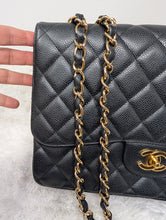 CHANEL BLACK CAVIAR SINGLE FLAP JUMBO