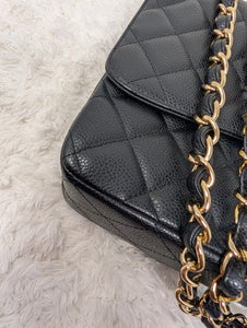 CHANEL BLACK CAVIAR SINGLE FLAP JUMBO