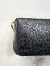 CHANEL BLACK CAVIAR SINGLE FLAP JUMBO