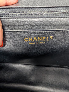 CHANEL BLACK CAVIAR SINGLE FLAP JUMBO