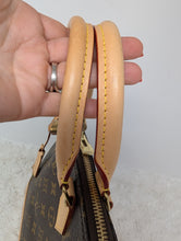 LOUIS VUITTON MONOGRAM ALMA MM