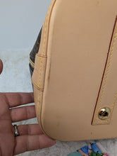 LOUIS VUITTON MONOGRAM ALMA MM