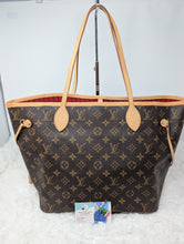 LOUIS VUITTON NEVERFULL MM, RED INTERIOR