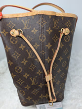 LOUIS VUITTON NEVERFULL MM, RED INTERIOR