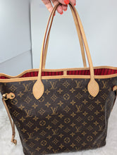 LOUIS VUITTON NEVERFULL MM, RED INTERIOR