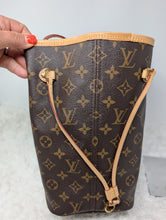 LOUIS VUITTON NEVERFULL MM, RED INTERIOR