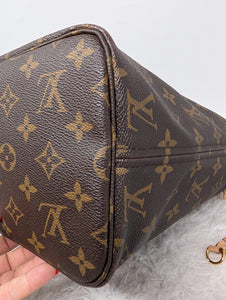 LOUIS VUITTON NEVERFULL MM, RED INTERIOR