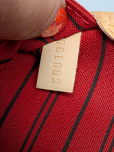 LOUIS VUITTON NEVERFULL MM, RED INTERIOR