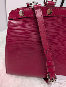 LOUIS VUITTON EPI BREA MM, FUSHIA