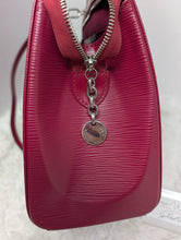 LOUIS VUITTON EPI BREA MM, FUSHIA