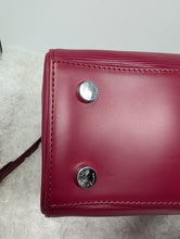 LOUIS VUITTON EPI BREA MM, FUSHIA