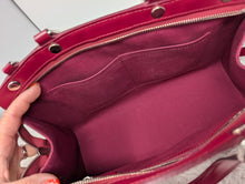 LOUIS VUITTON EPI BREA MM, FUSHIA