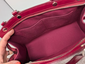 LOUIS VUITTON EPI BREA MM, FUSHIA
