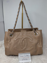 CHANEL HOBO BAG