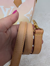 LOUIS VUITTON BY THE POOL SPEEDY 25 BANDOULIERE