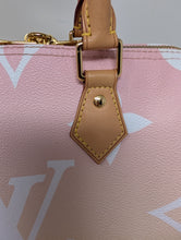 LOUIS VUITTON BY THE POOL SPEEDY 25 BANDOULIERE