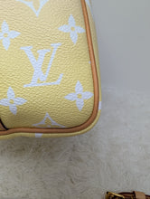 LOUIS VUITTON BY THE POOL SPEEDY 25 BANDOULIERE