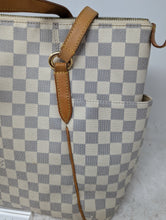 LOUIS VUITTON AZUR TOTALLY MM