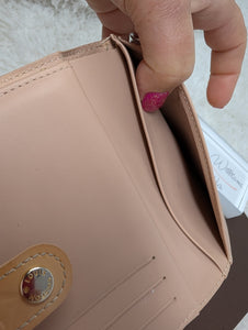 LOUIS VUITTON VEINNOIS COMPACT WALLET