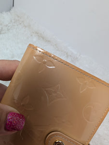 LOUIS VUITTON VEINNOIS COMPACT WALLET