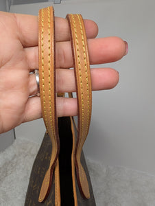 LOUIS VUITTON MONOGRAM NEVERFULL MM AND POUCH