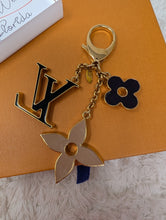 LOUIS VUITTON FLEUR DE LIS BAG CHARM