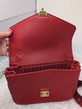 LOUIS VUITTON RED EMPREINTE METIS POCHETTE