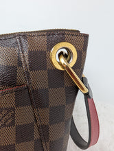 LOUIS VUITTON SOUTHBANK BESACE