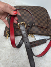 LOUIS VUITTON SOUTHBANK BESACE