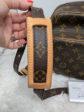 LOUIS VUITTON MONOGRAM NILE CROSSBODY, VERY EXCELLENT