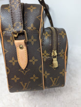 LOUIS VUITTON MONOGRAM NILE CROSSBODY, VERY EXCELLENT