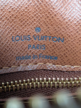 LOUIS VUITTON MONOGRAM NILE CROSSBODY, VERY EXCELLENT