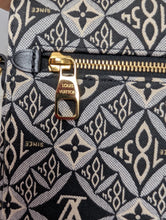 LOUIS VUITTON LIMITED EDITION 1854 COLLECTION METIS POCHETTE