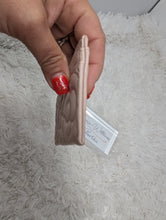 CHANEL CAMILIA CARD HOLDER, ROSE BEIGE