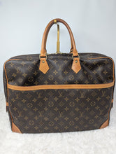 LOUIS VUITTON PORTE DOCUMENTS VOYAGE BRIEFCASE with LOUIS VUITTON MONOGRAM STRAP WITH SHOULDER PAD