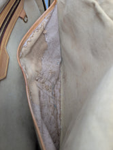 LOUIS VUITTON PORTE DOCUMENTS VOYAGE BRIEFCASE with LOUIS VUITTON MONOGRAM STRAP WITH SHOULDER PAD