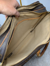 LOUIS VUITTON PORTE DOCUMENTS VOYAGE BRIEFCASE with LOUIS VUITTON MONOGRAM STRAP WITH SHOULDER PAD